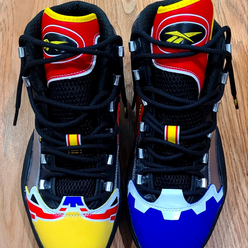 NWOT Reebok Question Mid "Mighty Morphin Power Ranger Megazord"